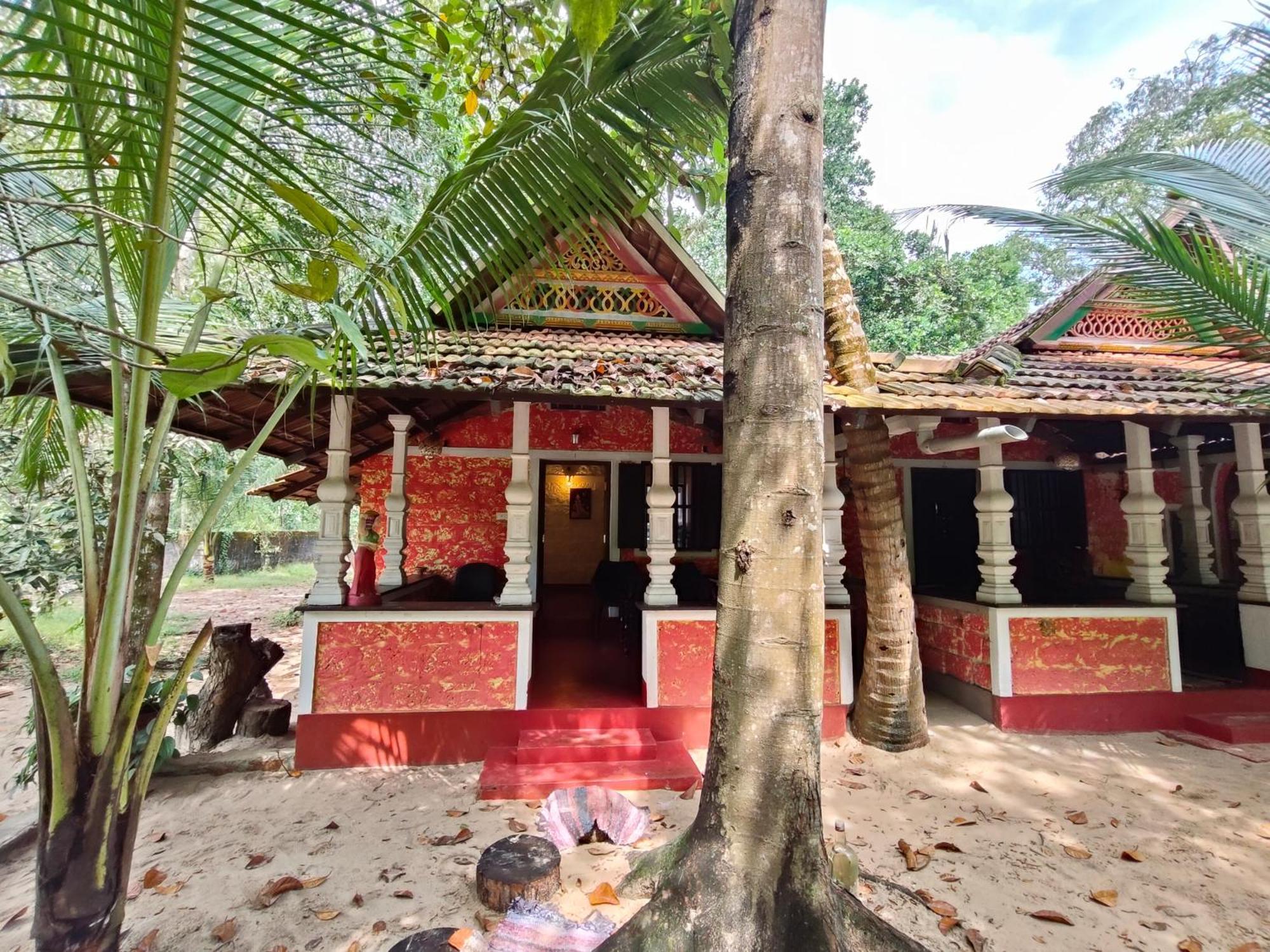 Abba Marari Beach Villas & Homestay Mararikulam Alappuzha Ruang foto
