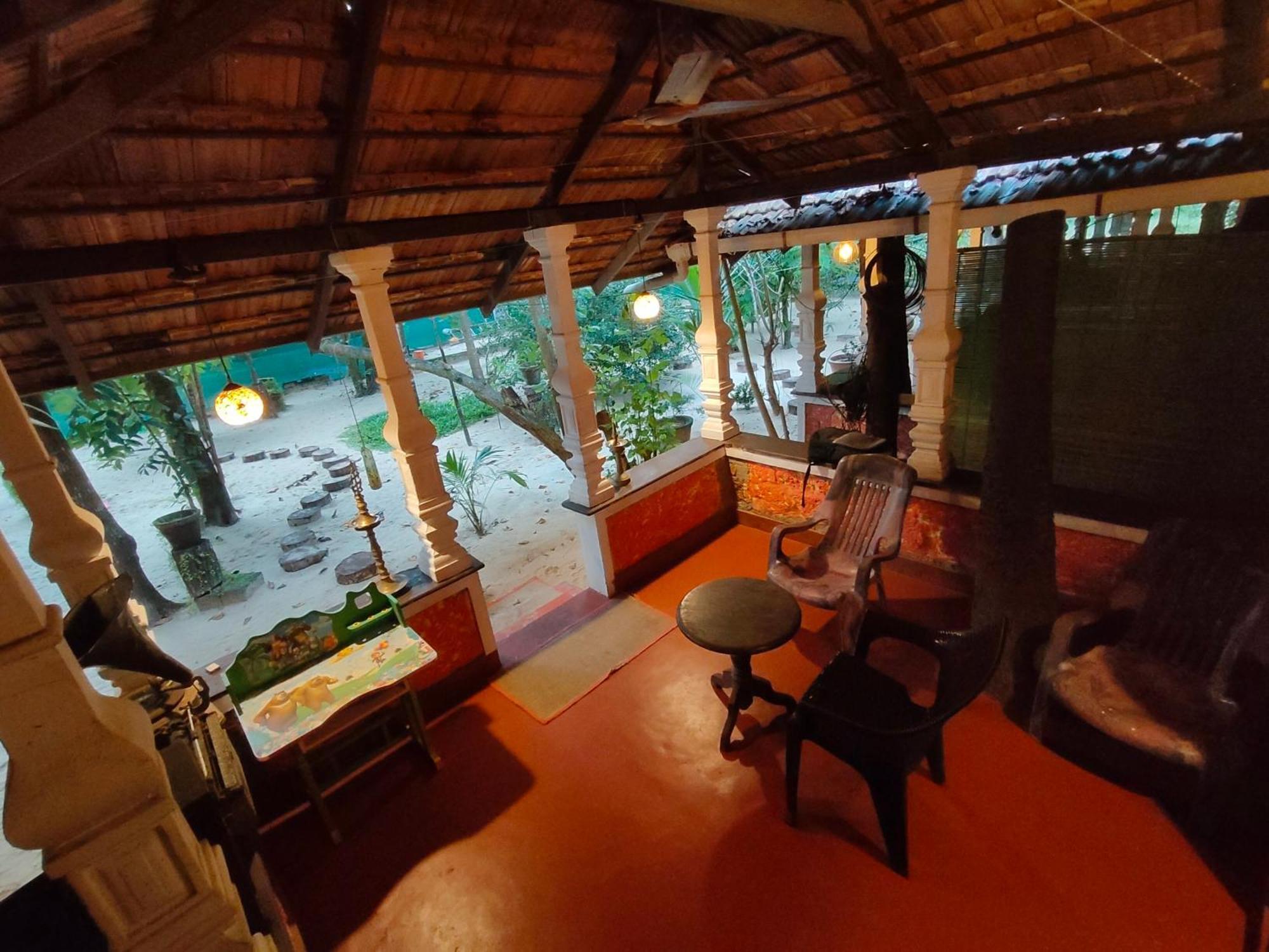 Abba Marari Beach Villas & Homestay Mararikulam Alappuzha Ruang foto